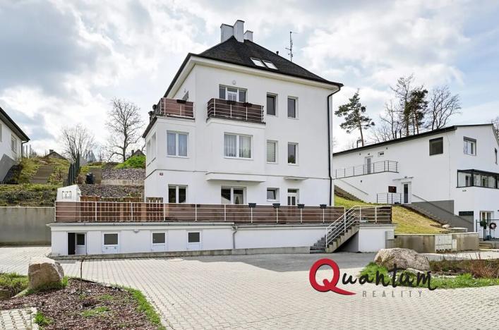 Prodej bytu 2+1, Babice, K Vile, 69 m2