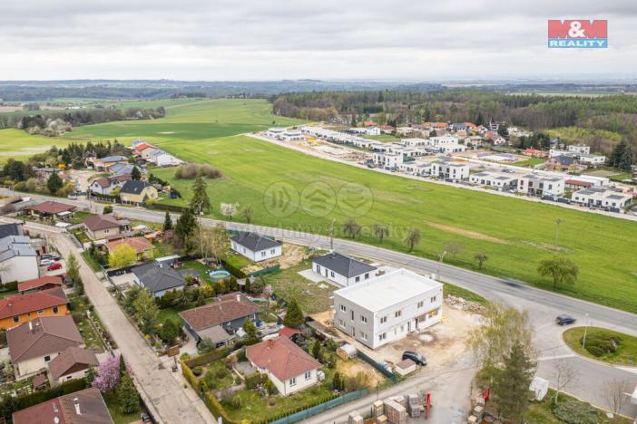 Prodej činžovního domu, Kostelec nad Černými lesy, Osadní, 310 m2