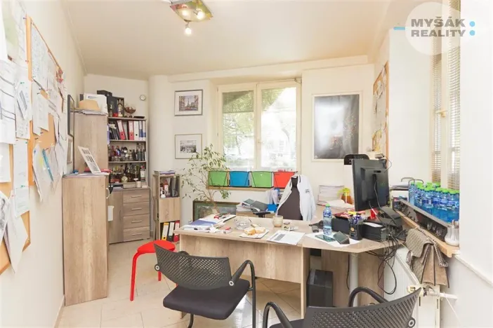 Prodej kanceláře, Praha - Veleslavín, Křenova, 155 m2