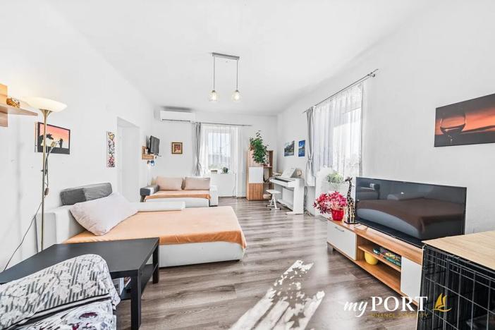 Prodej činžovního domu, Osek, 303 m2