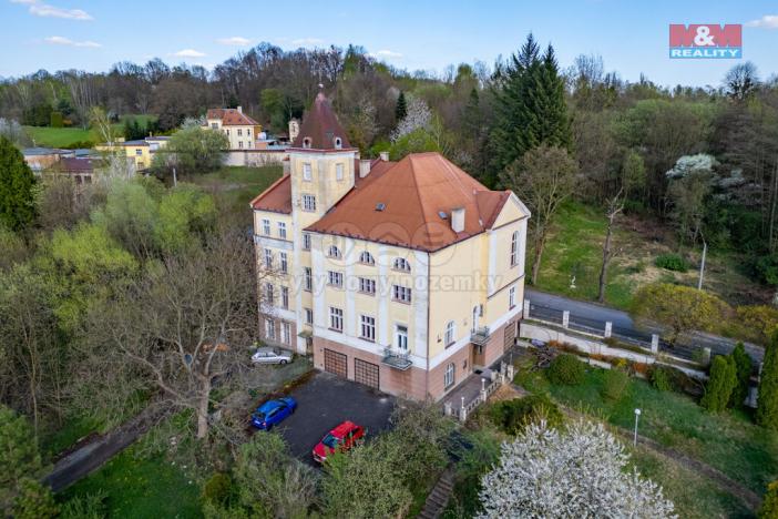 Prodej atypického bytu, Orlová - Město, Fr. Palackého, 130 m2