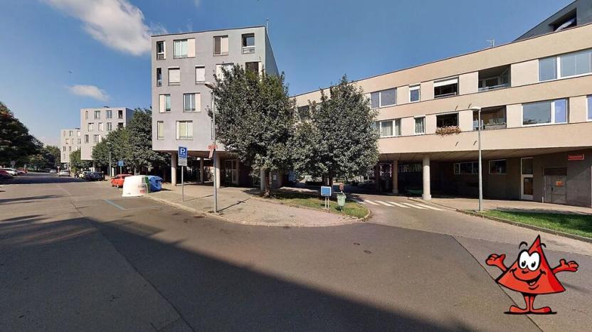 Prodej garážového stání, Praha - Letňany, Chotěšovská, 16 m2
