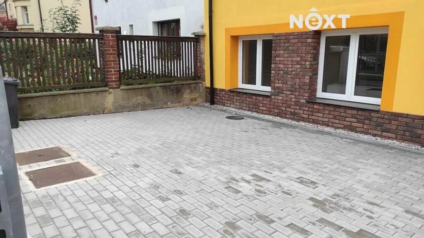 Prodej obchodního prostoru, Plzeň, Polní, 139 m2