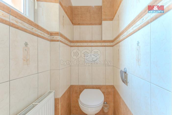 Prodej rodinného domu, Krnov - Pod Bezručovým vrchem, Úvoz, 120 m2