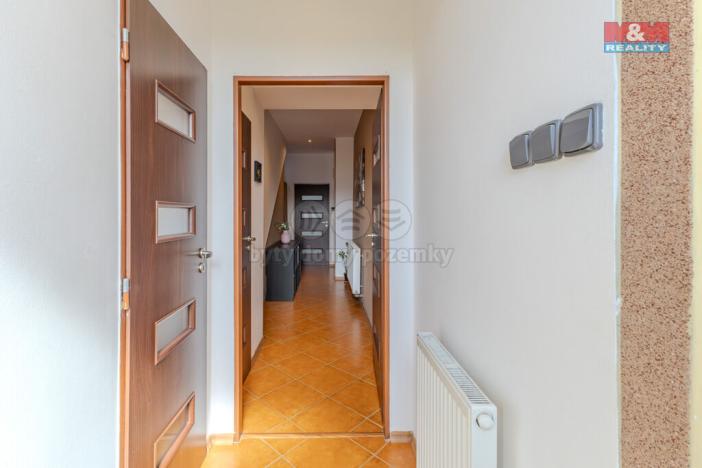 Prodej rodinného domu, Krnov - Pod Bezručovým vrchem, Úvoz, 120 m2