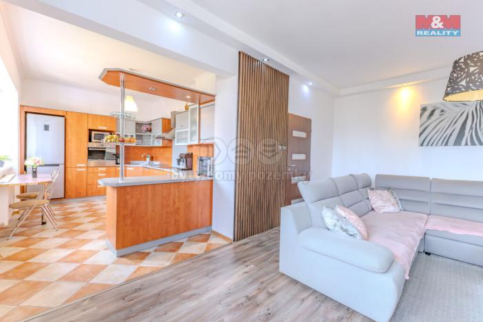 Prodej rodinného domu, Krnov - Pod Bezručovým vrchem, Úvoz, 120 m2