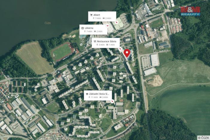 Pronájem obchodního prostoru, Jindřichův Hradec - Jindřichův Hradec III, sídliště Vajgar, 375 m2