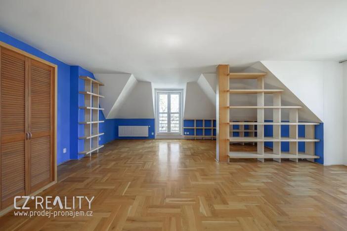 Prodej rodinného domu, Praha - Lipence, Na Bambouzku, 308 m2