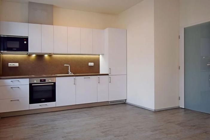 Pronájem bytu 2+kk, Praha - Strašnice, U trati, 55 m2