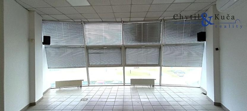 Pronájem obchodního prostoru, Přerov, tř. Gen. Janouška, 12 m2