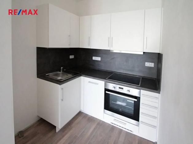 Pronájem bytu 2+kk, Kolín, Václavská, 50 m2