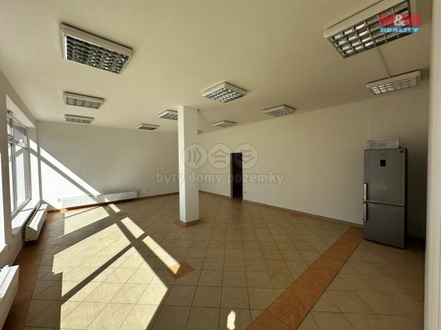 Pronájem kanceláře, Krnov - Pod Bezručovým vrchem, Říční okruh, 85 m2