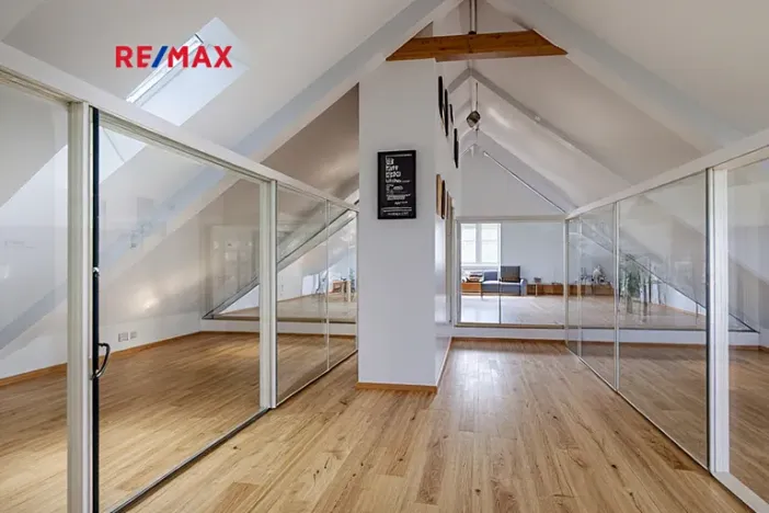 Prodej činžovního domu, Koleč, 404 m2