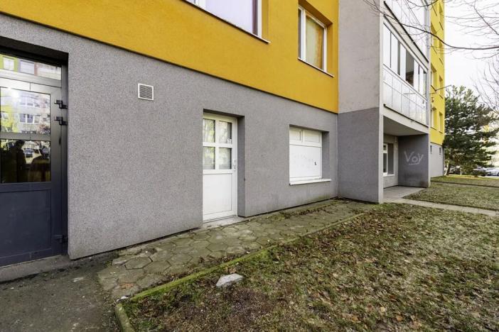 Pronájem obchodního prostoru, Most, Františka Malíka, 22 m2