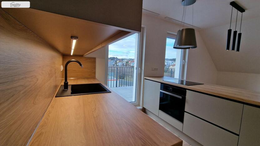 Pronájem bytu 3+kk, Lety, 85 m2