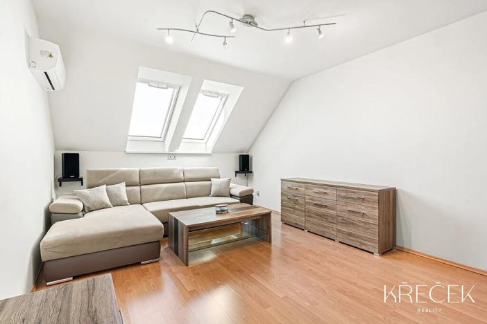 Pronájem bytu 3+1, Třebíč, Lavického, 75 m2