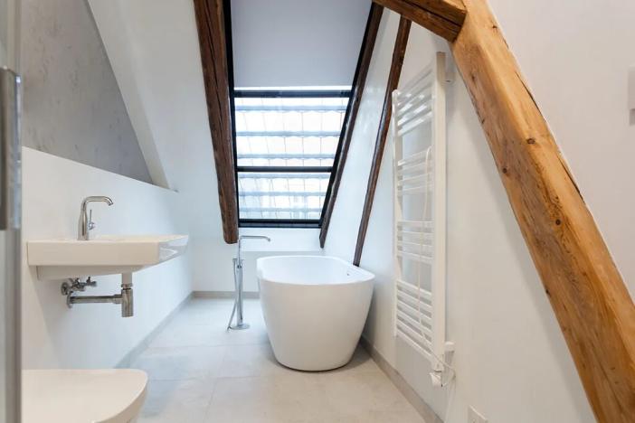 Prodej bytu 3+1, Praha - Nové Město, Vyšehradská, 99 m2