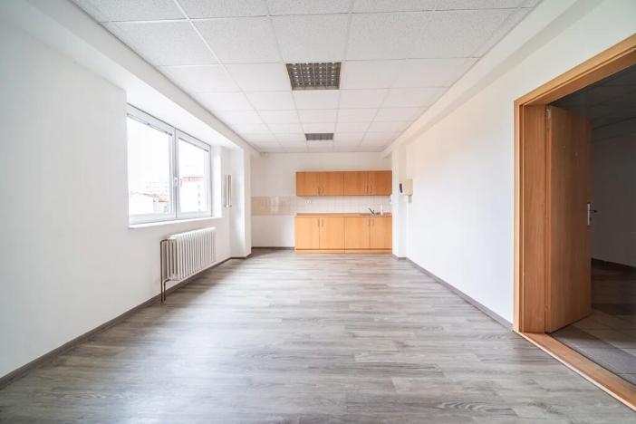 Pronájem kanceláře, Hradec Králové, Sušilova, 20 m2