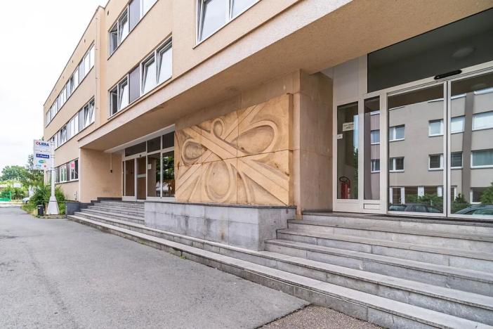 Pronájem kanceláře, Hradec Králové, Sušilova, 20 m2