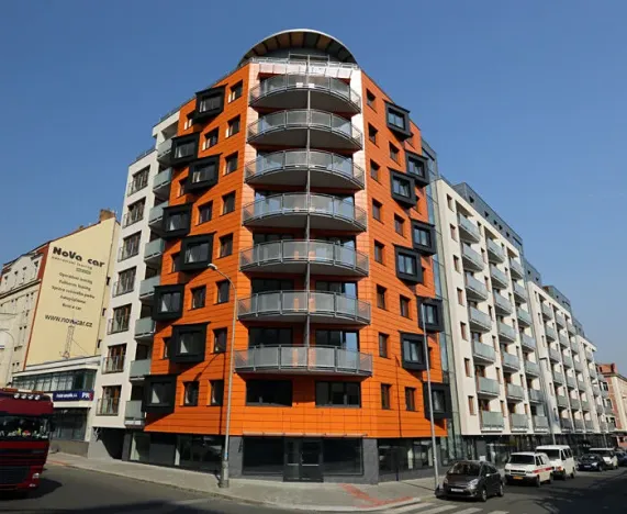 Pronájem garážového stání, Praha - Libeň, Kurta Konráda, 20 m2
