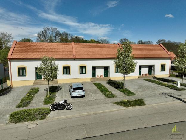 Prodej ubytování, Hlohovec, K zámečku, 72 m2