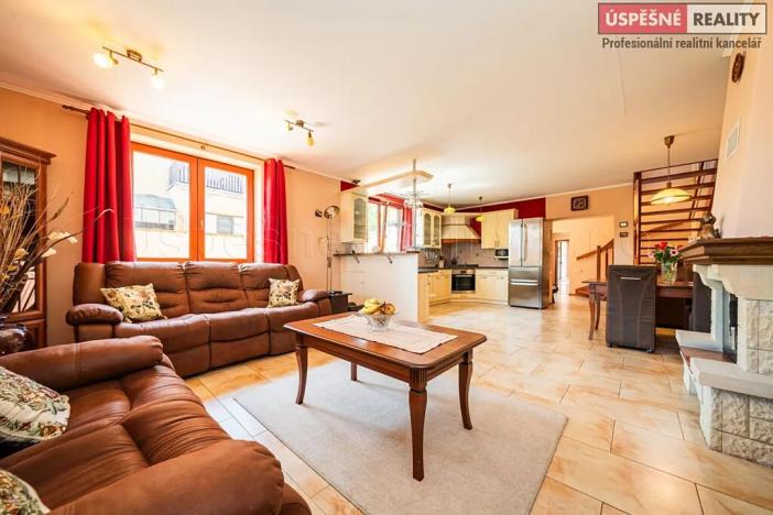 Prodej rodinného domu, Hlízov, 309 m2
