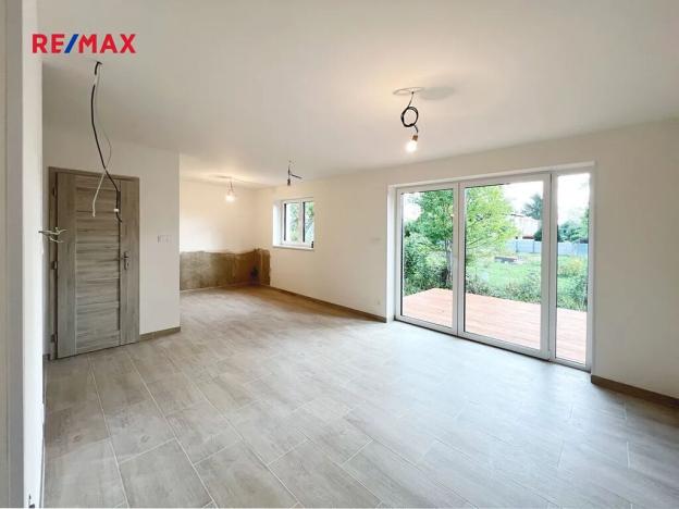 Prodej bytu 4+kk, Mukařov, Na Budech, 100 m2