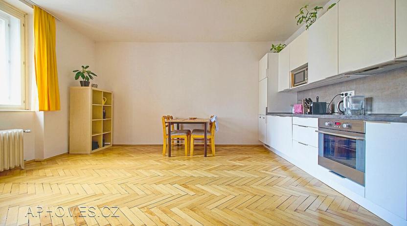 Pronájem bytu 3+kk, Praha - Vinohrady, Sobotecká, 64 m2
