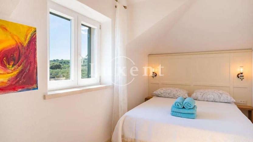 Prodej vily, Bol, Chorvatsko, 83 m2