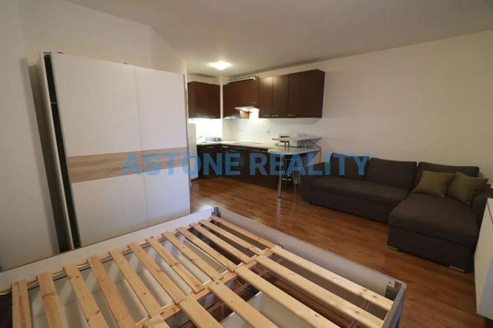 Pronájem bytu 1+kk, Praha - Zličín, Hevlínská, 31 m2