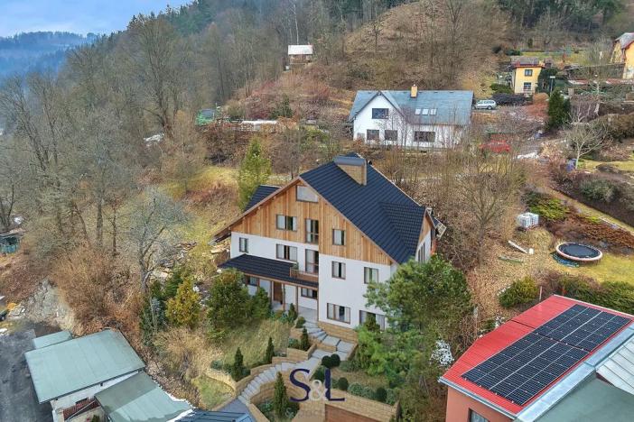 Prodej rodinného domu, Železný Brod, 528 m2