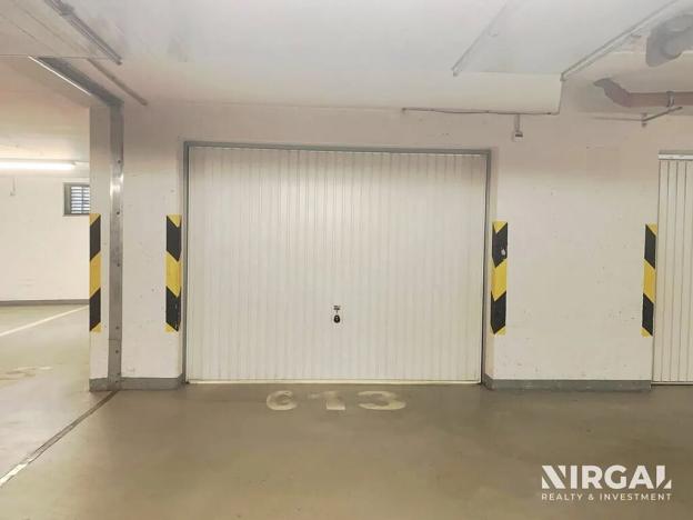 Pronájem garáže, Praha - Zličín, Sazovická, 22 m2