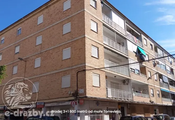 Prodej bytu 3+1, Torrevieja, Španělsko, 71 m2