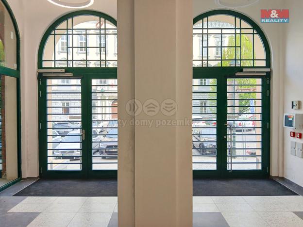 Pronájem obchodního prostoru, Opava - Město, Masarykova třída, 20 m2