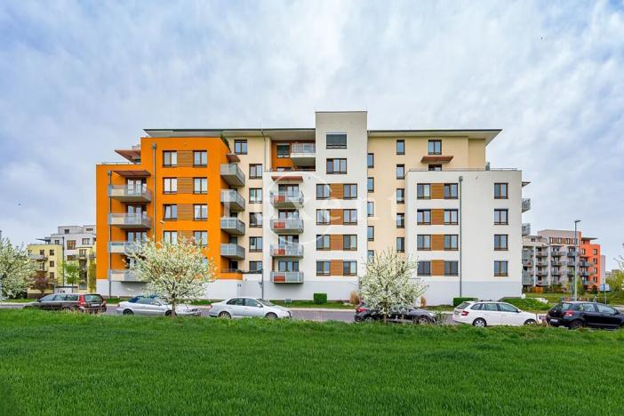Prodej bytu 2+kk, Praha - Čakovice, Tryskovická, 62 m2
