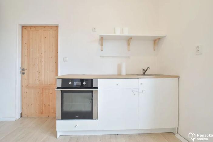 Prodej bytu 4+1, Jívová, 100 m2