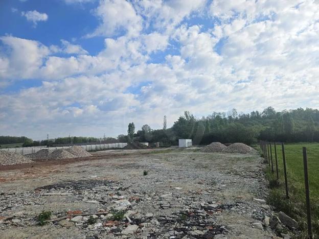 Prodej skladu, Úsilné, 560 m2