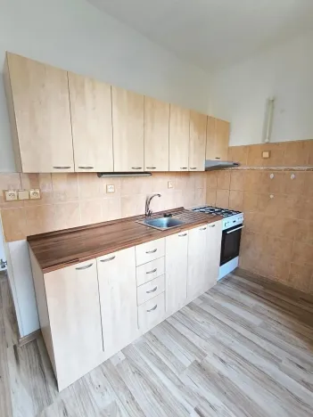 Pronájem bytu 2+1, Most, Jaroslava Vrchlického, 52 m2