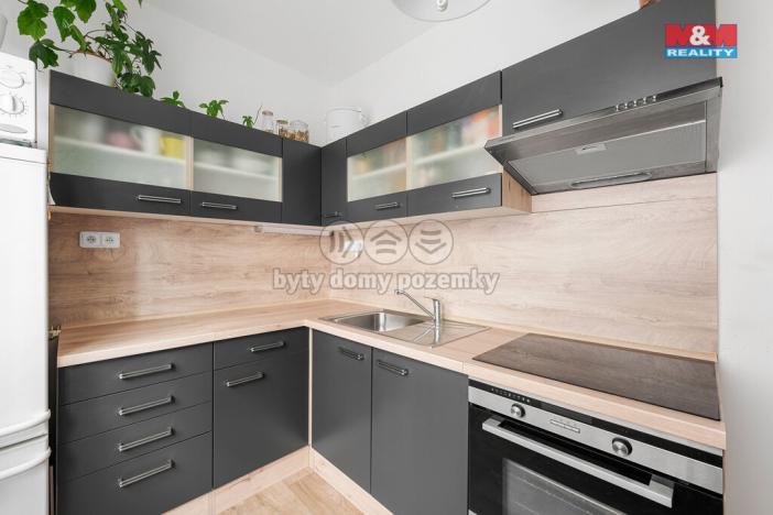 Pronájem bytu 2+1, Ústí nad Labem - Neštěmice, Hluboká, 60 m2