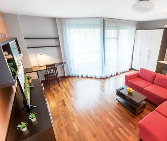 Pronájem bytu 2+kk, Praha - Nové Město, Horská, 75 m2