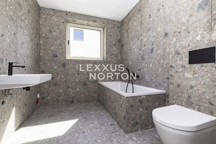 Prodej rodinného domu, Velvary, Svatojiřská, 194 m2