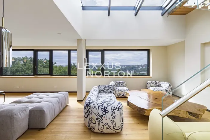 Prodej bytu 4+kk, Praha - Smíchov, Na Hřebenkách, 232 m2