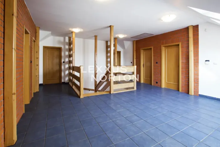 Pronájem rodinného domu, Praha - Nebušice, K Hlásku, 400 m2