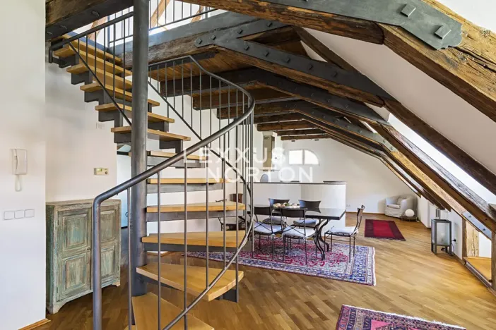 Pronájem bytu 4+1, Praha - Malá Strana, Vlašská, 221 m2