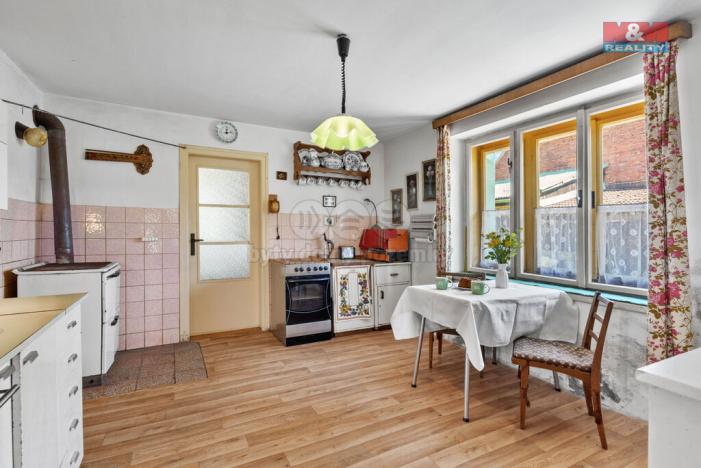 Prodej rodinného domu, Lukavec u Hořic, 87 m2
