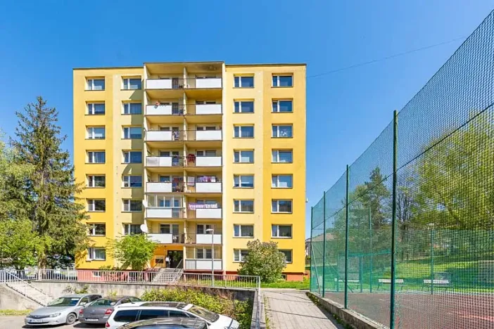 Prodej bytu 2+1, Vsetín, Okružní, 54 m2