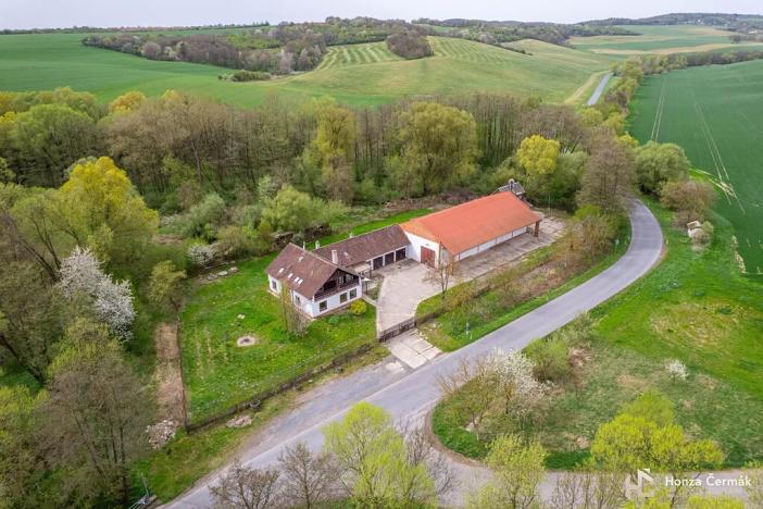 Prodej rodinného domu, Spytihněv, 264 m2