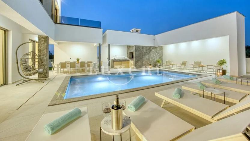 Prodej vily, Zadar, Chorvatsko, 234 m2