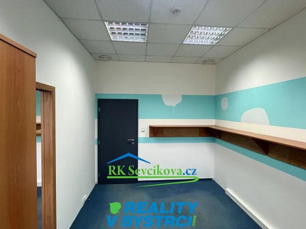 Pronájem kanceláře, Brno, Kubíčkova, 150 m2