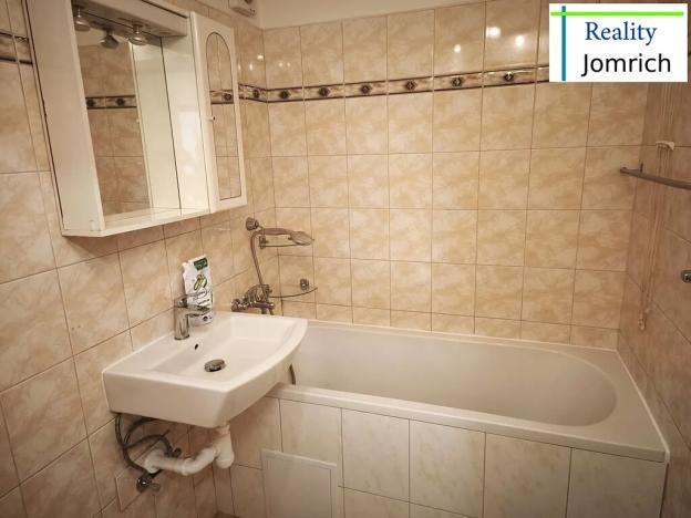 Pronájem bytu 2+1, Liberec, Aloisina výšina, 56 m2